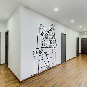 Super Townhouse Ekana Inn